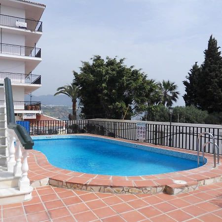 Apts Burriana Nerja Bagian luar foto